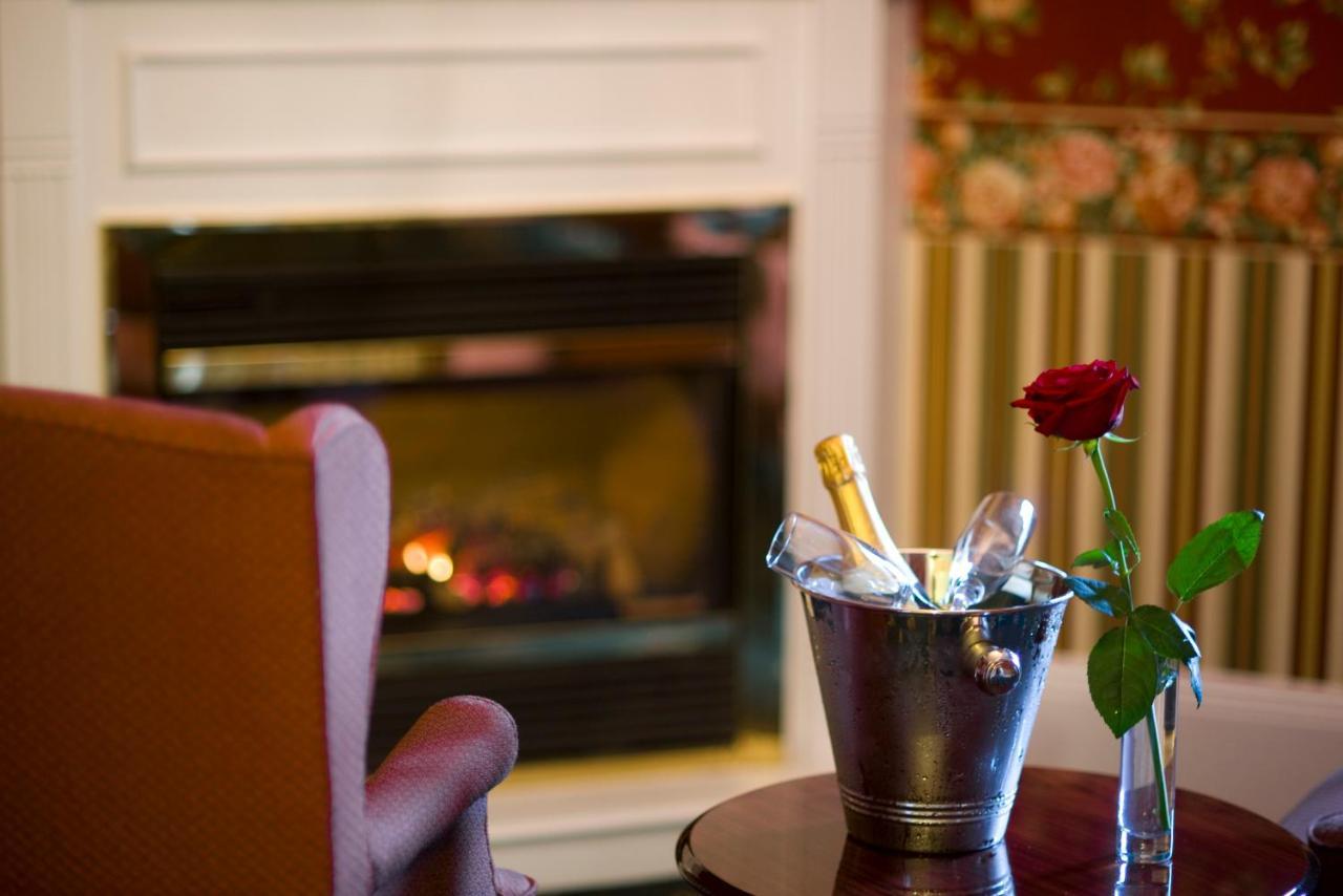 Bar Harbor Manor Hotel Exterior photo