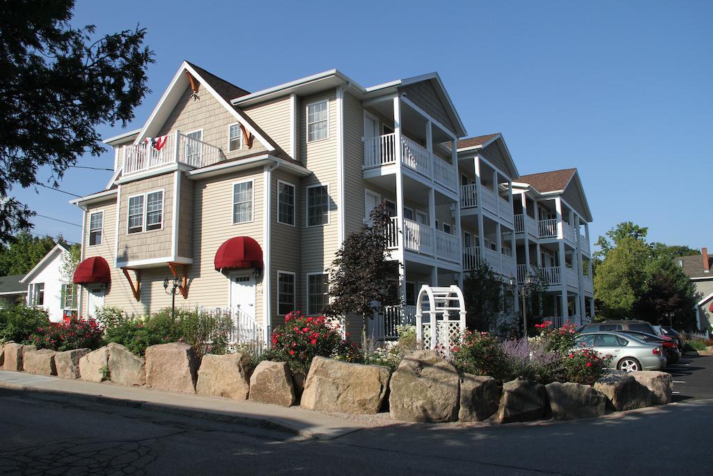 Bar Harbor Manor Hotel Exterior photo